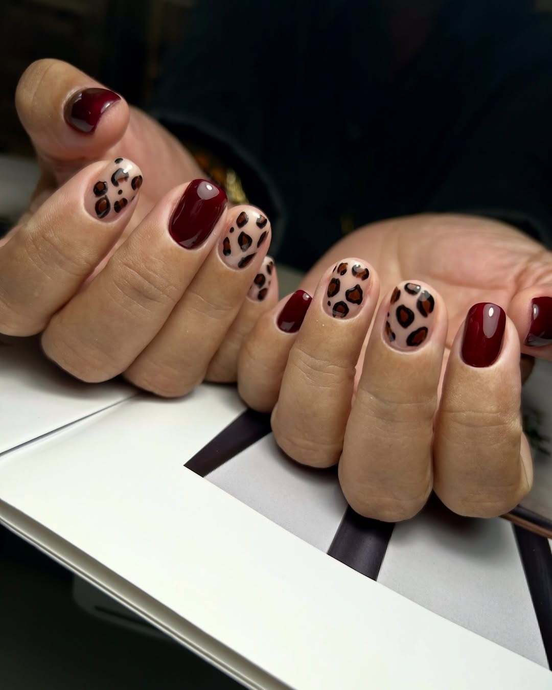 Dark nail art set